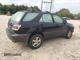 2002 Lexus RX 300 with VIN JTJHF10U320247975, listed as a Copart auction lot 70864354 with 0 mi miles and Salvage Title. Bid and sale history available at carsss.com. Image 3.