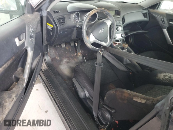 2010 Hyundai Genesis Coupe с VIN KMHHT6KD0AU035334, выставлен на аукционе Copart как лот 59239695 с пробегом 88 910 миль миль и На запчасти • Non repairable. История ставок и продаж доступна на DreamBid. Изображение 8.