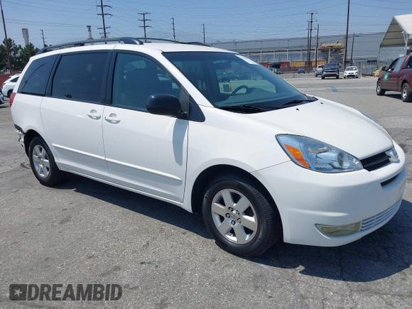 2005 Toyota Sienna CE z VIN 5TDZA23C65S272384, wystawiony jako IAAI lot #42358682 z przebiegiem 62 769 mil mil oraz . Historia ofert i sprzedaży dostępna na DreamBid. Obrazek 1.