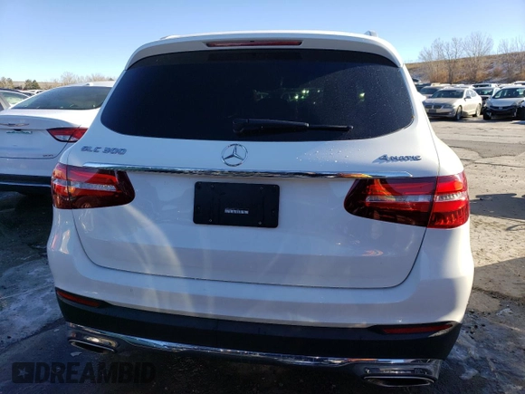 2018 Mercedes-Benz GLC with VIN WDC0G4KB9JV112411, listed as a Copart auction lot 68031742 with 38,637 mi miles. Bid and sale history available at carsss.com. Image 6.