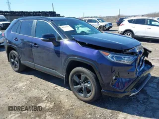 2021 Toyota RAV4 Hybrid XSE with VIN 4T3E6RFV8MU035897, listed as a IAAI auction lot 41815722 with 37,835 mi miles. Bid and sale history available at carsss.com. Image 1.