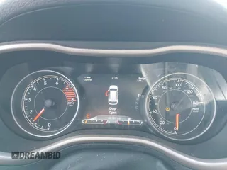 2017 Jeep Cherokee Limited с VIN 1C4PJMDS0HW647733, выставлен на аукционе IAAI как лот 41522345 с пробегом 98 181 миль миль и . История ставок и продаж доступна на DreamBid. Изображение 7.