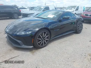 2020 Aston Martin Vantage z VIN SCFSMGAW4LGN03097, wystawiony jako IAAI lot #42227516 z przebiegiem Nie podano mil oraz . Historia ofert i sprzedaży dostępna na DreamBid. Obrazek 20.