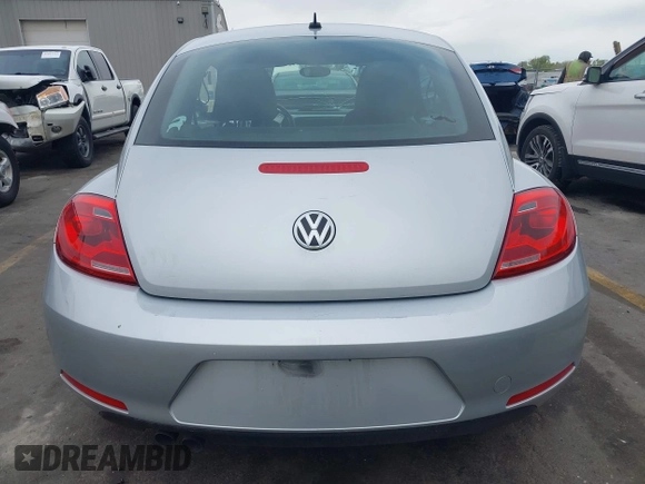 2013 Volkswagen Beetle with VIN 3VWHX7ATXDM658134, listed as a IAAI auction lot 42097779 with 47,901 mi miles and . Bid and sale history available at DreamBid. Image 17.
