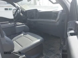 2024 Ford F-250 XL with VIN 1FT7X2BA0RED62373, listed as a IAAI auction lot 42485874 with 7,825 mi miles and . Bid and sale history available at DreamBid. Image 5.