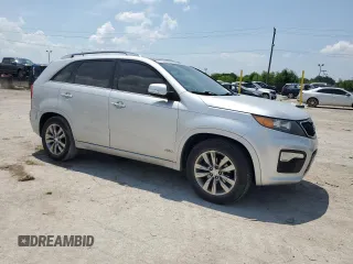 2013 Kia Sorento SX with VIN 5XYKWDA29DG374489, listed as a Copart auction lot 61231695 with 162,579 mi miles and Non repairable. Bid and sale history available at DreamBid. Image 4.