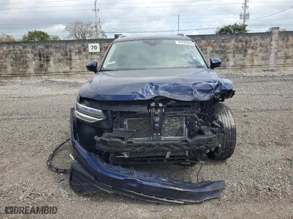 2022 Volkswagen Tiguan SE with VIN 3VV3B7AX7NM147448, listed as a Copart auction lot 47245895 with 32,488 mi miles and Salvage Title. Bid and sale history available at carsss.com. Image 5.
