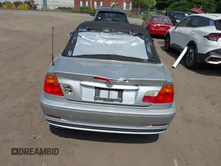 2001 BMW 3 Series 325Ci с VIN WBABS33411JY42079, выставлен на аукционе IAAI как лот 42600667 с пробегом 116 684 миль миль и . История ставок и продаж доступна на DreamBid. Изображение 6.