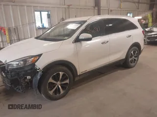 2016 Kia Sorento EX with VIN 5XYPHDA5XGG063815, listed as a IAAI auction lot 42366581 with 164,255 mi miles and . Bid and sale history available at DreamBid. Image 18.