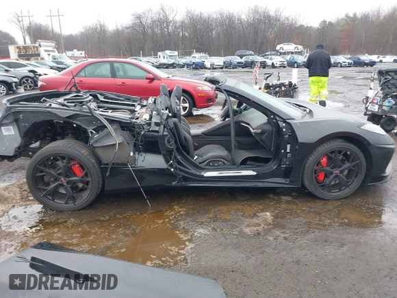 2021 Chevrolet Corvette 3LT with VIN 1G1YC3D48M5125564, listed as a IAAI auction lot 41398558 with 14,101 mi miles. Bid and sale history available at carsss.com. Image 14.