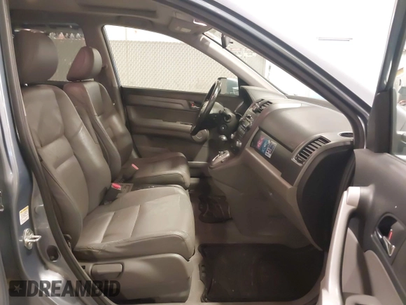 2007 Honda CR-V EX-L with VIN JHLRE48717C088571, listed as a IAAI auction lot 41810716 with 143,899 mi miles and . Bid and sale history available at carsss.com. Image 5.