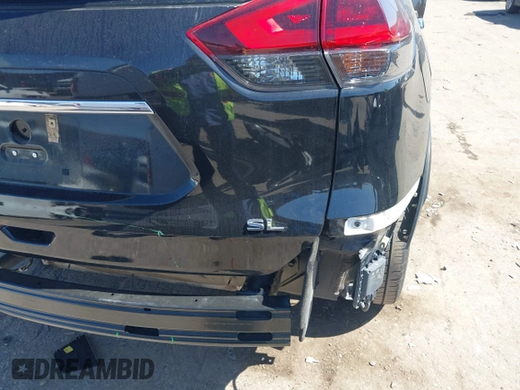 2019 Nissan Rogue SL with VIN 5N1AT2MTXKC813158, listed as a IAAI auction lot 41665354 with 62,605 mi miles and . Bid and sale history available at DreamBid. Image 6.