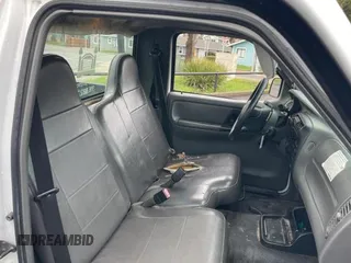 2004 Ford Ranger XL with VIN 1FTYR10U64PA75185, listed as a Copart auction lot 46357545 with 192,600 mi miles and Clean Title. Bid and sale history available at DreamBid. Image 6.