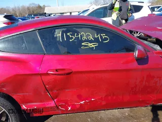 2019 Ford Mustang EcoBoost with VIN 1FA6P8TH3K5117315, listed as a IAAI auction lot 41542245 with Not Provided miles and . Bid and sale history available at carsss.com. Image 14.