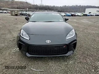 2023 Toyota 86 with VIN JF1ZNBC12P8754575, listed as a Copart auction lot 44848085 with 18,787 mi miles and Salvage Title. Bid and sale history available at DreamBid. Image 11.