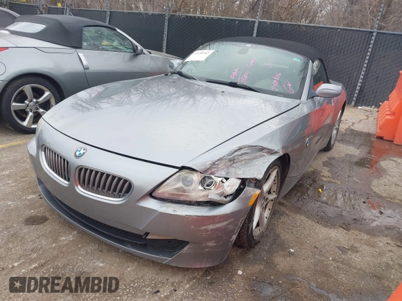 2007 BMW Z4 3.0si with VIN 4USBU535X7LX02797, listed as a IAAI auction lot 41520942 with 115,022 mi miles and . Bid and sale history available at DreamBid. Image 17.