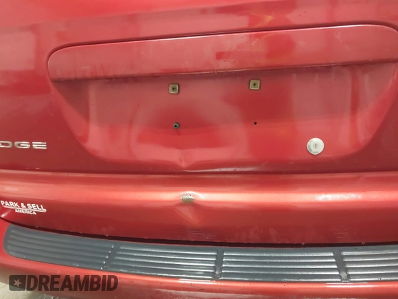 2002 Dodge Grand Caravan with VIN 2B4GT44L42R567657, listed as a IAAI auction lot 41109666 with 178,301 mi miles and . Bid and sale history available at DreamBid. Image 6.