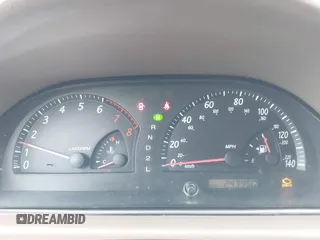 2002 Toyota Camry LE z VIN 4T1BE32K52U081479, wystawiony jako IAAI lot #41344104 z przebiegiem 243 950 mil mil oraz . Historia ofert i sprzedaży dostępna na DreamBid. Obrazek 7.