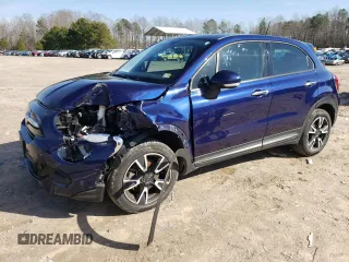2018 FIAT 500X Pop with VIN ZFBCFXAB2JP644390, listed as a Copart auction lot 43799885 with 115,792 mi miles and Salvage title. Bid and sale history available at DreamBid. Image 1.