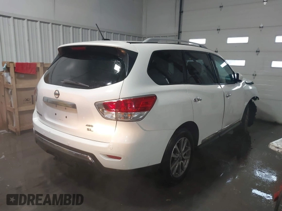 2014 Nissan Pathfinder Platinum with VIN 5N1AR2MM4EC603120, listed as a IAAI auction lot 41295992 with 130,117 mi miles and . Bid and sale history available at DreamBid. Image 4.
