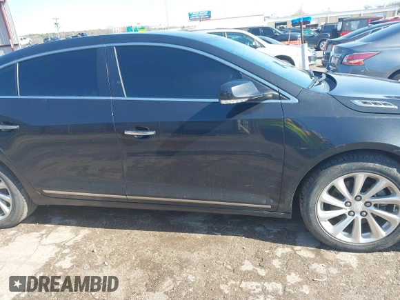2015 Buick LaCrosse Leather with VIN 1G4GB5G34FF305878, listed as a IAAI auction lot 41972121 with 176,655 mi miles. Bid and sale history available at carsss.com. Image 14.
