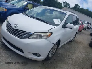 2012 Toyota Sienna XLE AAS с VIN 5TDYK3DC8CS177335, выставлен на аукционе IAAI как лот 42529501 с пробегом 215 170 миль миль и . История ставок и продаж доступна на DreamBid. Изображение 17.