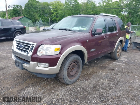 2007 Ford Explorer Eddie Bauer с VIN 1FMEU74867UA96850, выставлен на аукционе IAAI как лот 42342510 с пробегом 265 583 миль миль и . История ставок и продаж доступна на DreamBid. Изображение 2.