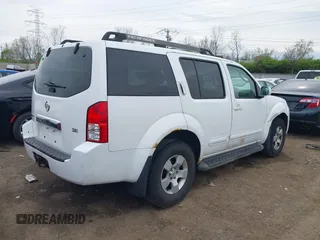 2007 Nissan Pathfinder SE with VIN 5N1AR18W97C640012, listed as a IAAI auction lot 42062693 with 298,370 mi miles. Bid and sale history available at carsss.com. Image 4.