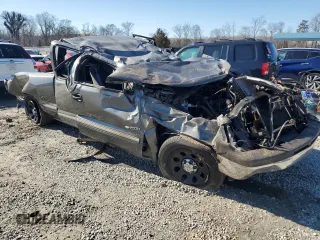 2000 Chevrolet Silverado 1500 with VIN 2GCEC19V7Y1313161, listed as a Copart auction lot 43758475 with 0 mi miles and Salvage Title. Bid and sale history available at carsss.com. Image 4.