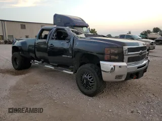 2009 Chevrolet Silverado 3500HD DRW LTZ with VIN 1GCJK93679F188819, listed as a Copart auction lot 62828544 with 0 mi miles and Non Repairable. Bid and sale history available at carsss.com. Image 4.