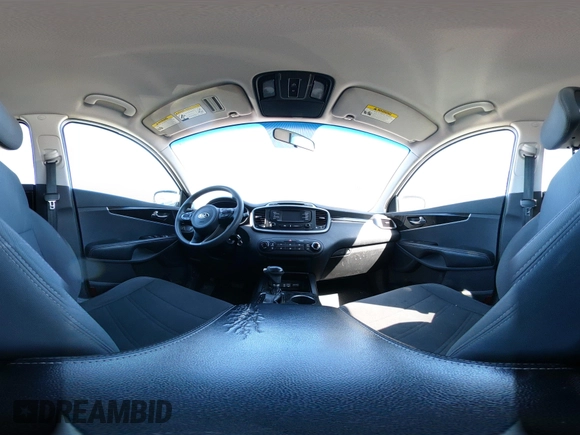 2016 Kia Sorento LX with VIN 5XYPG4A38GG022276, listed as a IAAI auction lot 41672907 with 201,417 mi miles. Bid and sale history available at carsss.com. Image 18.