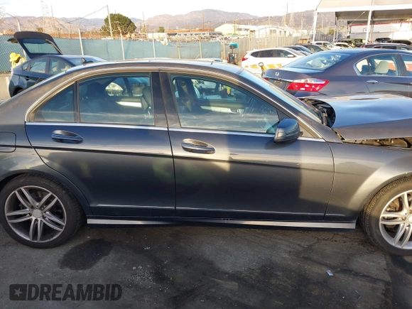 2013 Mercedes-Benz C-Class C 250 Sport with VIN WDDGF4HB8DA775968, listed as a IAAI auction lot 41646003 with 174,541 mi miles. Bid and sale history available at carsss.com. Image 13.
