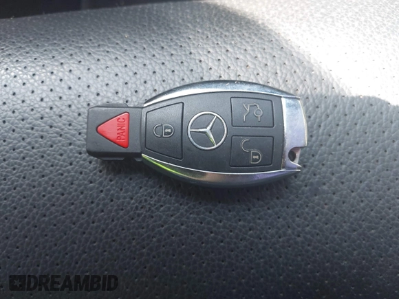 2008 Mercedes-Benz C 300 Sport with VIN WDDGF81X18F135302, listed as a IAAI auction lot 42309428 with 155,519 mi miles and . Bid and sale history available at DreamBid. Image 11.