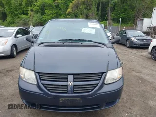 2007 Dodge Caravan SXT z VIN 1D4GP45R77B161892, wystawiony jako IAAI lot #42281411 z przebiegiem 183 903 mil mil oraz . Historia ofert i sprzedaży dostępna na DreamBid. Obrazek 13.