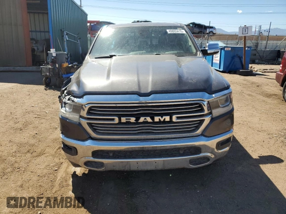 2019 Ram 1500 Laramie z VIN 1C6SRFJTXKN823283, wystawiony jako Copart lot #49893415 z przebiegiem 169 270 mil mil oraz Szkoda całkowita • Salvage title. Historia ofert i sprzedaży dostępna na DreamBid. Obrazek 5.