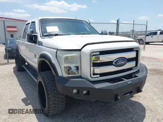2015 Ford F-250 Lariat с VIN 1FT7W2BT1FEC08741, выставлен на аукционе IAAI как лот 42460228 с пробегом 122 024 миль миль и . История ставок и продаж доступна на DreamBid. Изображение 6.