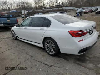 2016 BMW 7 Series 750i xDrive with VIN WBA7F2C59GG419785, listed as a Copart auction lot 72861392 with 0 mi miles. Bid and sale history available at carsss.com. Image 2.