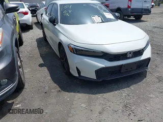 2025 Honda Civic Sport z VIN 2HGFE2F57SH505432, wystawiony jako IAAI lot #41938876 z przebiegiem 12 002 mil mil oraz . Historia ofert i sprzedaży dostępna na DreamBid. Obrazek 1.