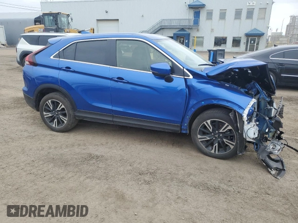 2024 Mitsubishi Eclipse Cross ES z VIN JA4ATUAA5RZ601112, wystawiony jako Copart lot #56214415 z przebiegiem 10 859 mil mil oraz Szkoda całkowita • Salvage title. Historia ofert i sprzedaży dostępna na DreamBid. Obrazek 4.