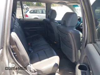 2007 Honda Pilot EX-L with VIN 5FNYF18587B015655, listed as a IAAI auction lot 42485193 with 293,684 mi miles and . Bid and sale history available at DreamBid. Image 8.