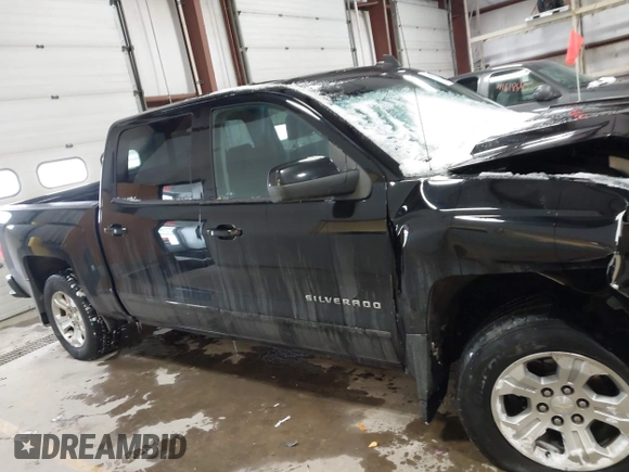 2018 Chevrolet Silverado 1500 LT with VIN 3GCUKREC2JG178119, listed as a IAAI auction lot 41609027 with Not Provided miles. Bid and sale history available at carsss.com. Image 14.