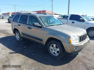 2005 Jeep Grand Cherokee Laredo with VIN 1J4GR48K25C714911, listed as a IAAI auction lot 41987103 with 191,157 mi miles. Bid and sale history available at carsss.com. Image 1.
