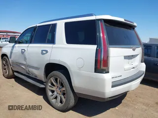 2016 Cadillac Escalade Luxury Collection z VIN 1GYS3BKJ2GR427147, wystawiony jako IAAI lot #41863121 z przebiegiem 104 459 mil mil oraz . Historia ofert i sprzedaży dostępna na DreamBid. Obrazek 3.