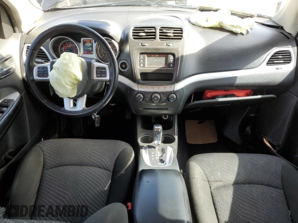 2019 Dodge Journey SE with VIN 3C4PDCBG7KT874236, listed as a Copart auction lot 53352685 with 131,142 mi miles and Clean Title. Bid and sale history available at DreamBid. Image 8.