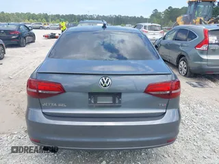 2016 Volkswagen Jetta SEL Premium with VIN 3VWL17AJ4GM340461, listed as a IAAI auction lot 42675037 with 131,797 mi miles and . Bid and sale history available at DreamBid. Image 16.