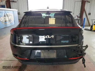 2022 Kia EV6 Wind with VIN KNDC3DLCXN5061447, listed as a Copart auction lot 65962644 with 33,395 mi miles and Salvage Title. Bid and sale history available at carsss.com. Image 6.