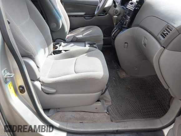 2005 Toyota Sienna CE with VIN 5TDZA23C65S256170, listed as a IAAI auction lot 42193708 with 226,089 mi miles and . Bid and sale history available at DreamBid. Image 5.