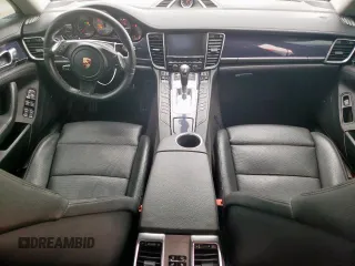 2013 Porsche Panamera S E-Hybrid z VIN WP0AD2A72DL045168, wystawiony jako Copart lot #59136215 z przebiegiem 139 576 mil mil oraz Czysty tytuł • Clean title. Historia ofert i sprzedaży dostępna na DreamBid. Obrazek 8.