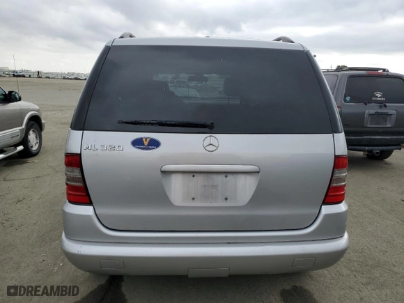 2000 Mercedes-Benz M-Class with VIN 4JGAB54E8YA191024, listed as a Copart auction lot 42851745 with 85,059 mi miles and Clean Title. Bid and sale history available at carsss.com. Image 6.
