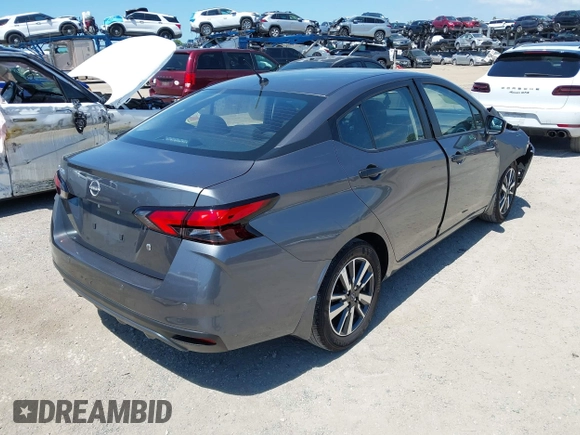 2024 Nissan Versa S z VIN 3N1CN8DV5RL920468, wystawiony jako IAAI lot #42040039 z przebiegiem 22 201 mil mil oraz . Historia ofert i sprzedaży dostępna na DreamBid. Obrazek 4.